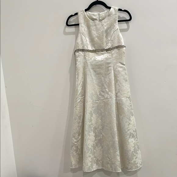 Jessica McClintock Girls Size 12 Beaded Floral Gown Dress Ivory Gold - Picture 1 of 14